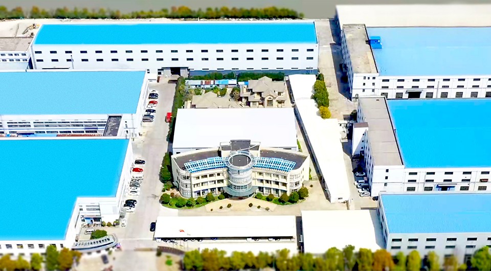 集研發(fā)、生產(chǎn)、銷售于一體 現(xiàn)代化智能加工基地