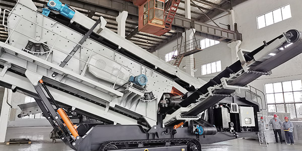 【發(fā)貨現(xiàn)場】上海東蒙DMS620C履帶移動篩分站出口俄羅斯，挑戰(zhàn)極寒天氣！助力客戶石灰石生產(chǎn)線項目